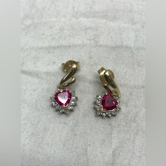 ❤️ 10k Ruby and Diamond Heart Earrings ❤️